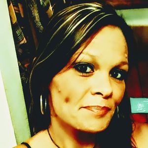 Meet your Posher, Crista